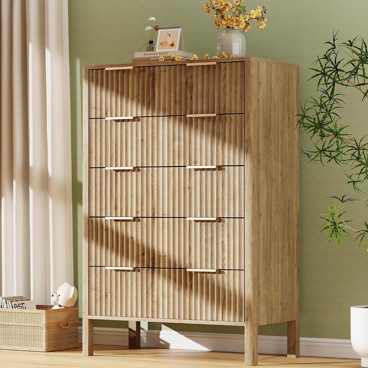 47" Tall Dressers for Bedroom Fluted 5 Drawer Dresser, Wooden Dresser Modern Chest of Drawers Dressers with Organizer Storage for Bedroom, Living Room, Entryway, Oak